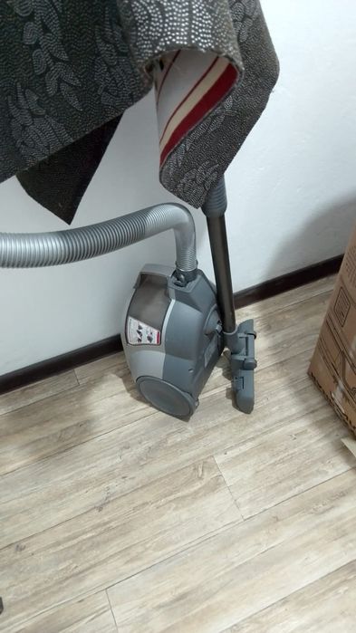 Пылесос сатылады