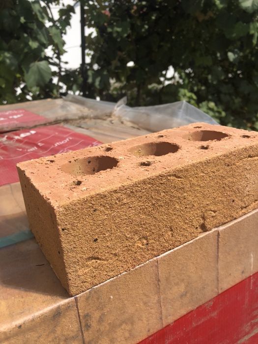 Vând caramida plina ceramica Wienerberger Anglia