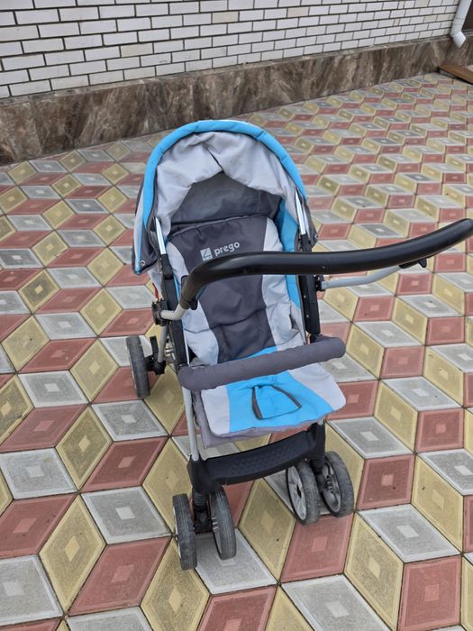 Продам детскую коляску раскладывающуюся