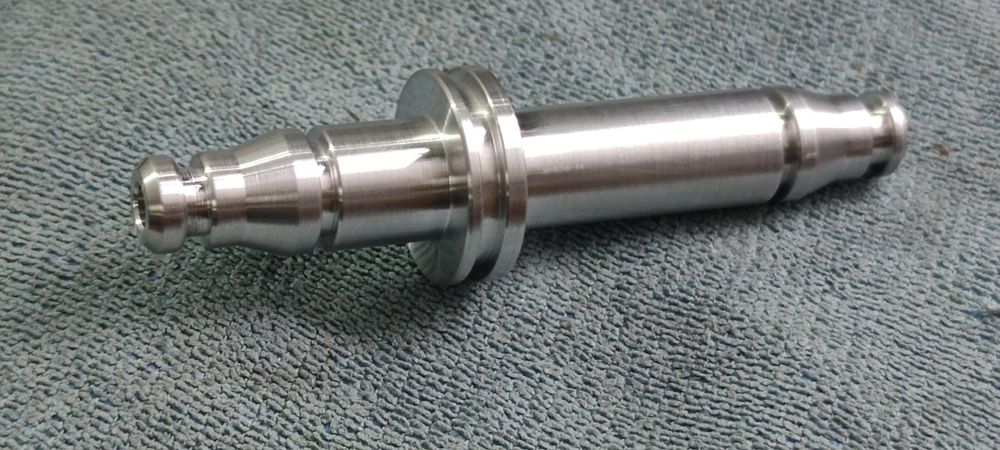 ПРЕЦИЗНИ стругарски, фрезови и шлосерски услуги