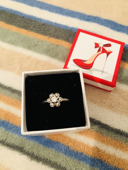 Кольцо серебро, размер - 17.5 новые