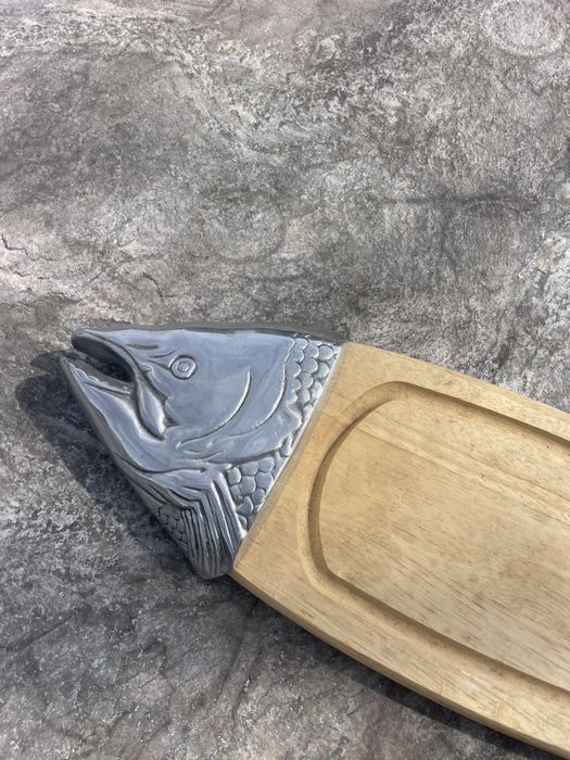 Декоративна дъска с форма на риба