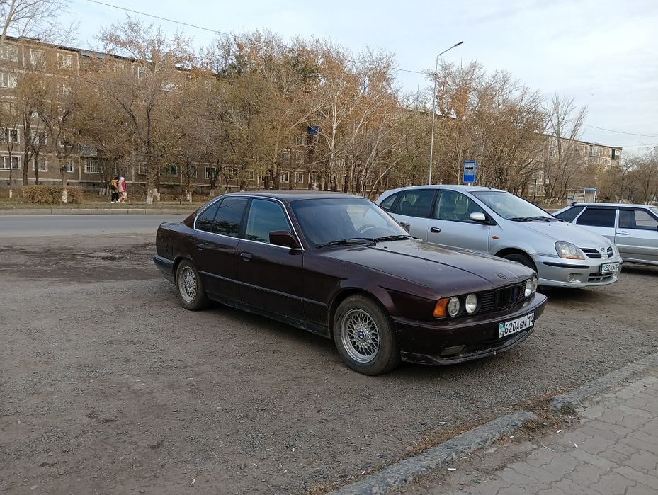 Продам BMW 520 (не на ходу)
