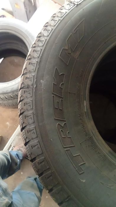 Шины зимние 31/10.5R15