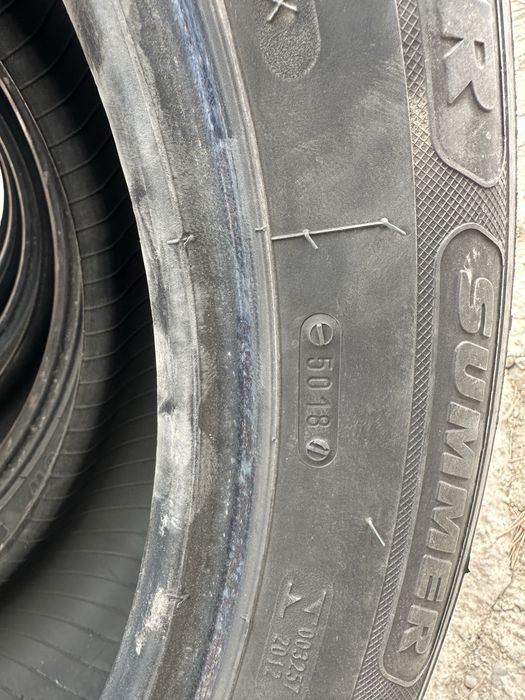 235/55 R19 летние шины.