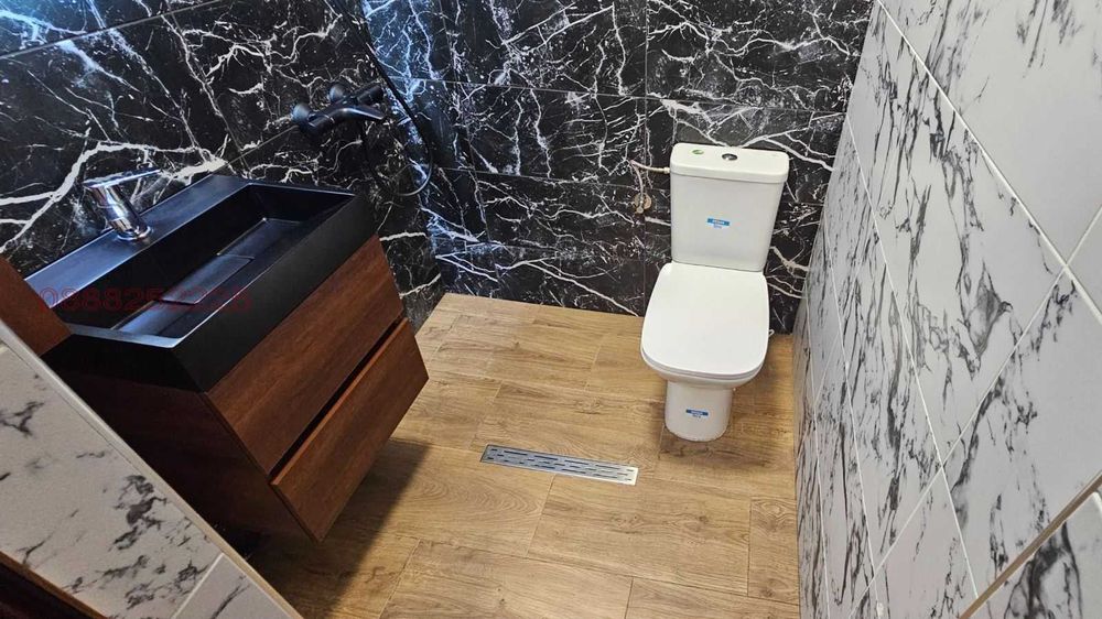 Продава се Двустаен апартамент в София, Надежда 1 - 70 кв.м за 1676 €/кв.м - Снимка #1