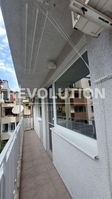 Дава се под наем Тристаен апартамент в Варна, Лятно кино Тракия - 75 кв.м за 700 € - Снимка #9