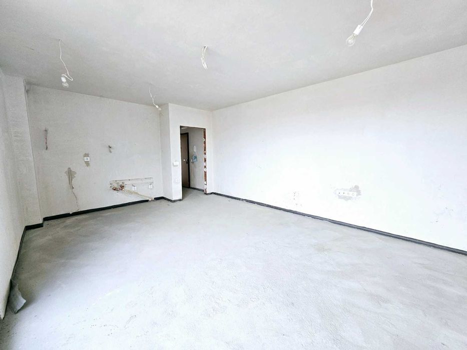 Продава се Двустаен апартамент в София, Център - 70 кв.м за 2500 €/кв.м - Снимка #11