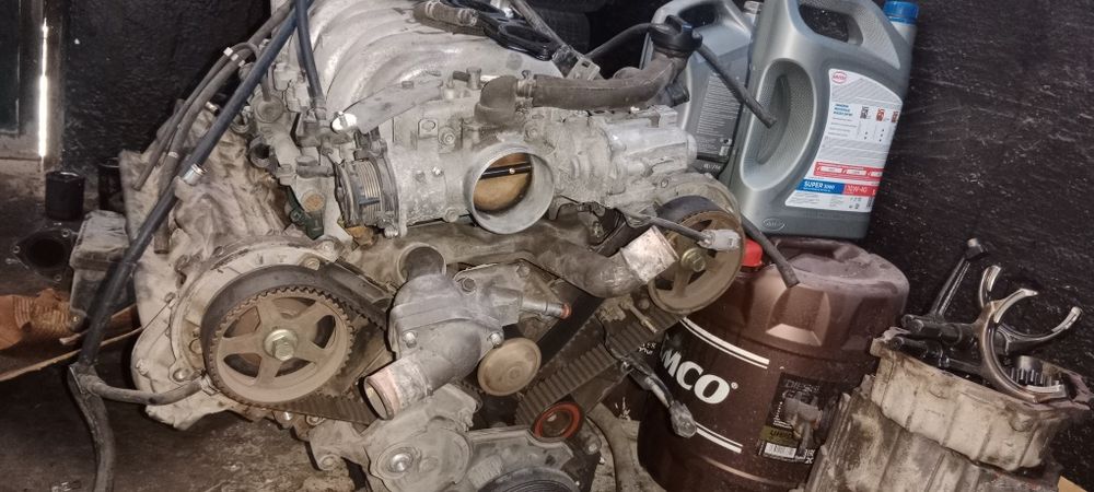 Двигатель 2UZ 4.7