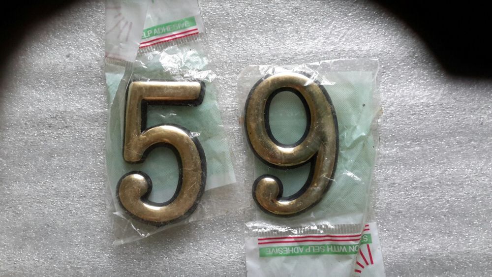 Цифры на дверь