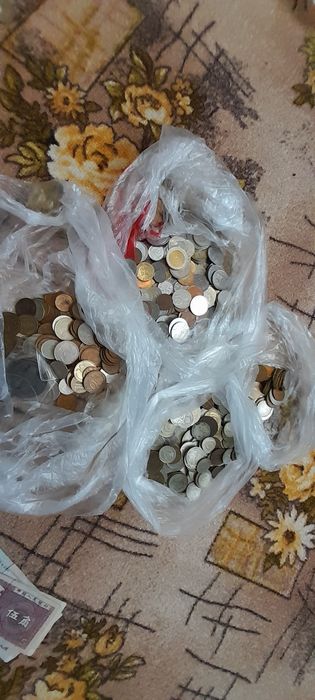 Монеты  50 стран мира...