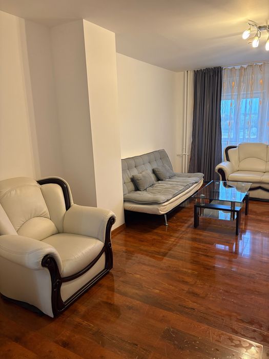 Apartament de inchiriat