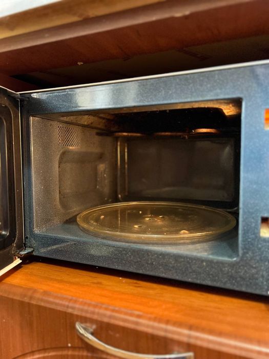 Микроволновая печь