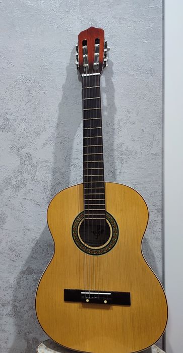 Продам гитару (Самара)