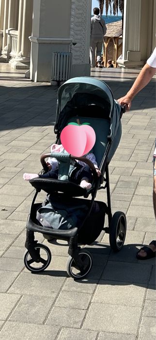 Продам детскую коляску