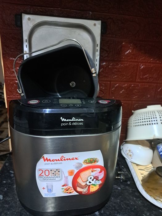 Продам Хлебопечку Мулинекс