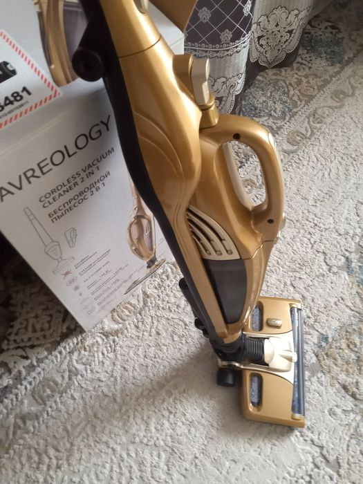 Беспроводной пылесос AVREOLOGY