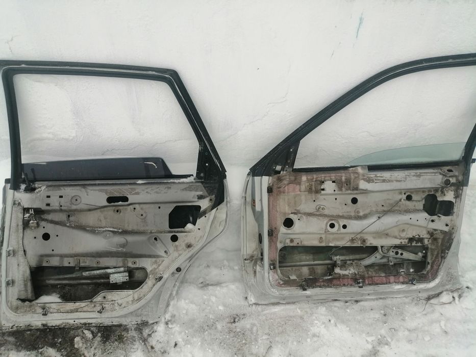 Двери на фолцфаген пассат Б3