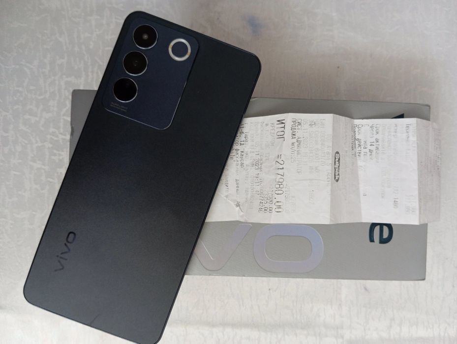 Смартфоны Vivo v27