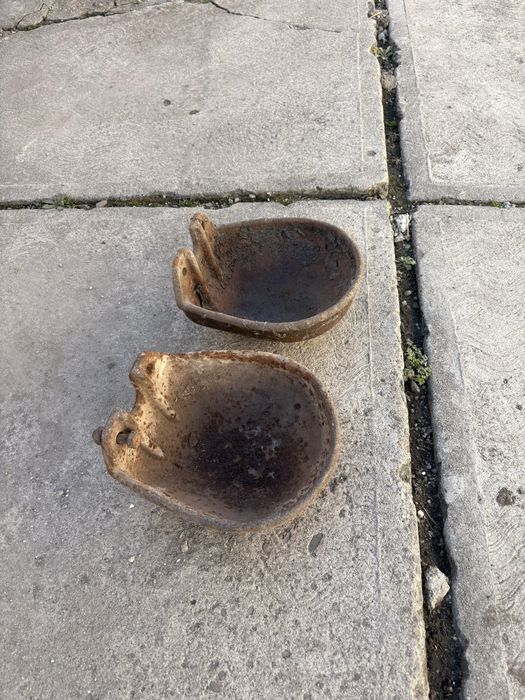 Vand troaca pentru animale