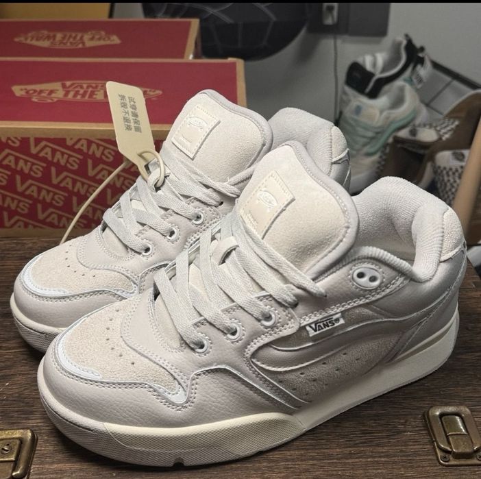 Кроссовки  vans….