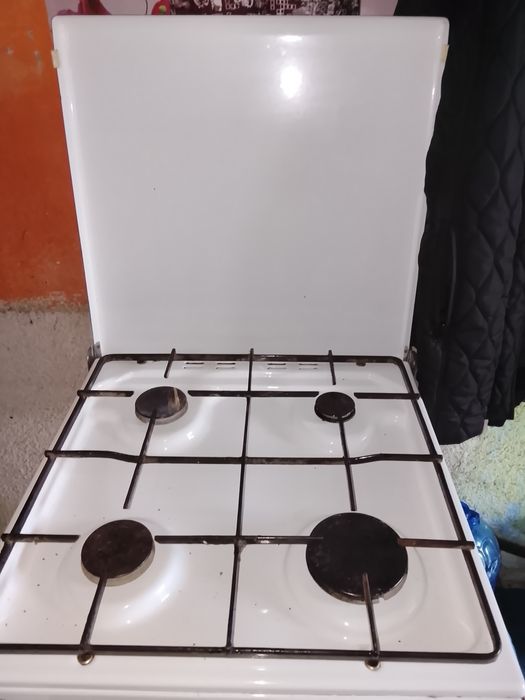 Aragaz Zanussi totul funcțional