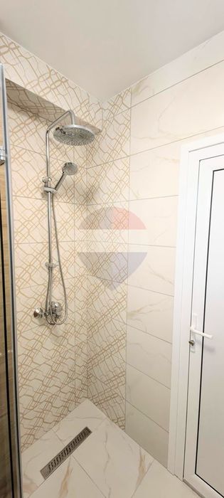 Продава се Двустаен апартамент в Варна, Победа - 71 кв.м за 2747 €/кв.м - Снимка #11