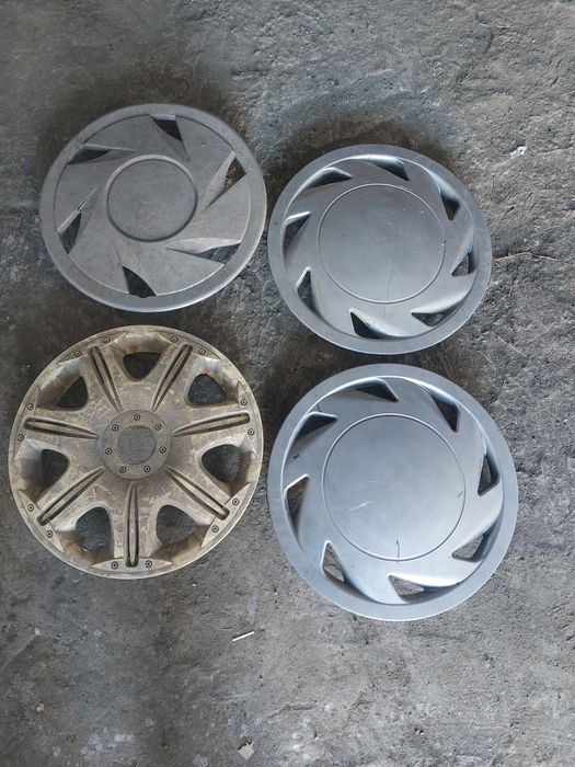 Колпаки на диск на 13