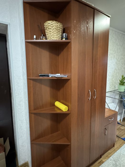 Шкаф для прихожей