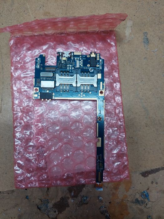 Нови дисплей за смартфон