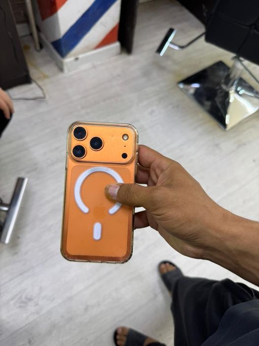 Iphone xr 256gb в корпусе 17про