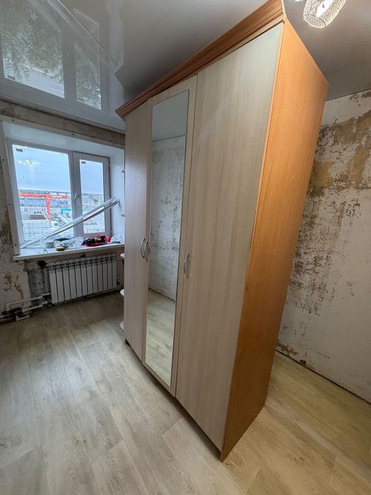 Продам два шкафа , б/у