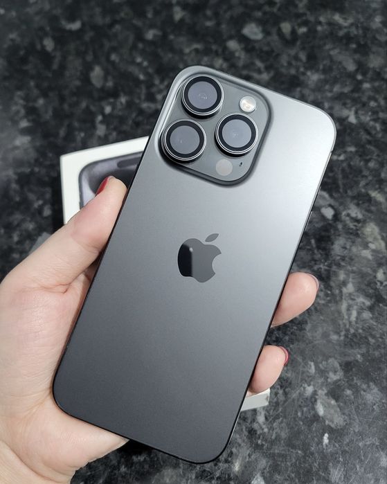 Iphone 15 pro СРОЧНО