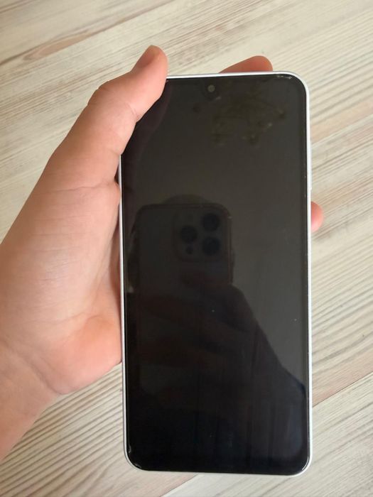 Самсунг А16 продам