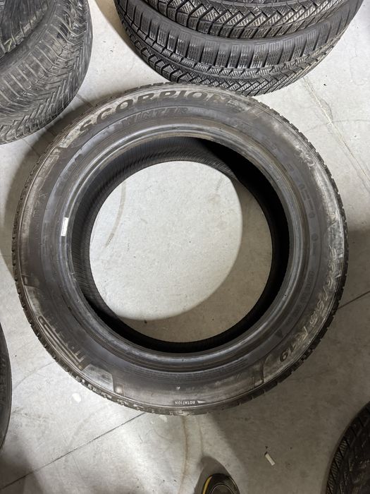 235 55 19 anvelope iarna Pirelli foarte bune