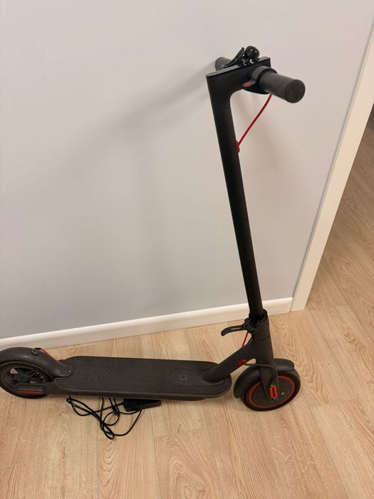 Электросамокат xiaomi m365pro