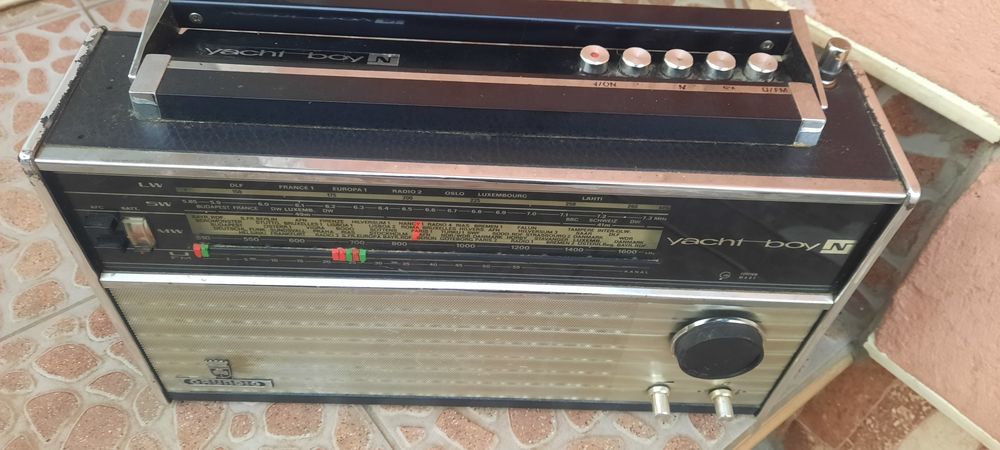 Радио  Grundig  Yacht Boy Отлично оригинално състояние