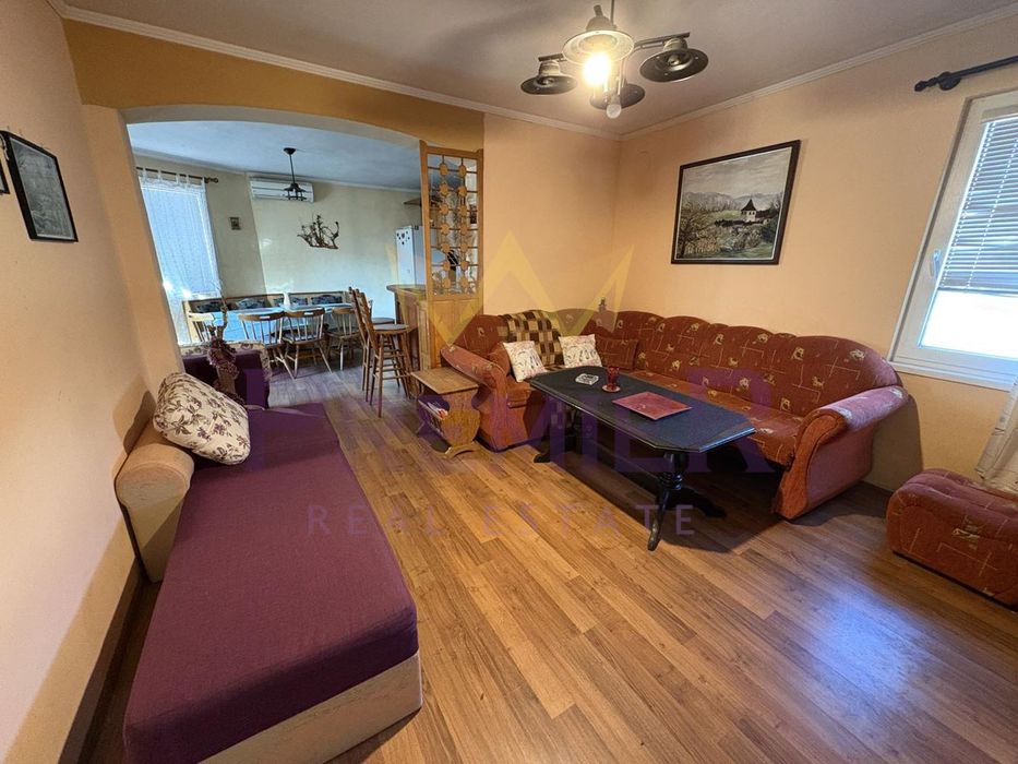 Дава се под наем Двустаен апартамент в Варна, Лятно кино Тракия - 70 кв.м за 408 € - Снимка #4