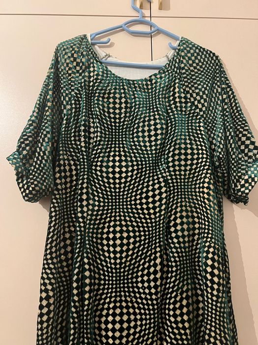 Платье для женщин