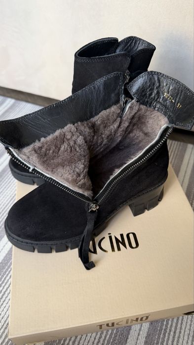 Продам сапоги Tucino