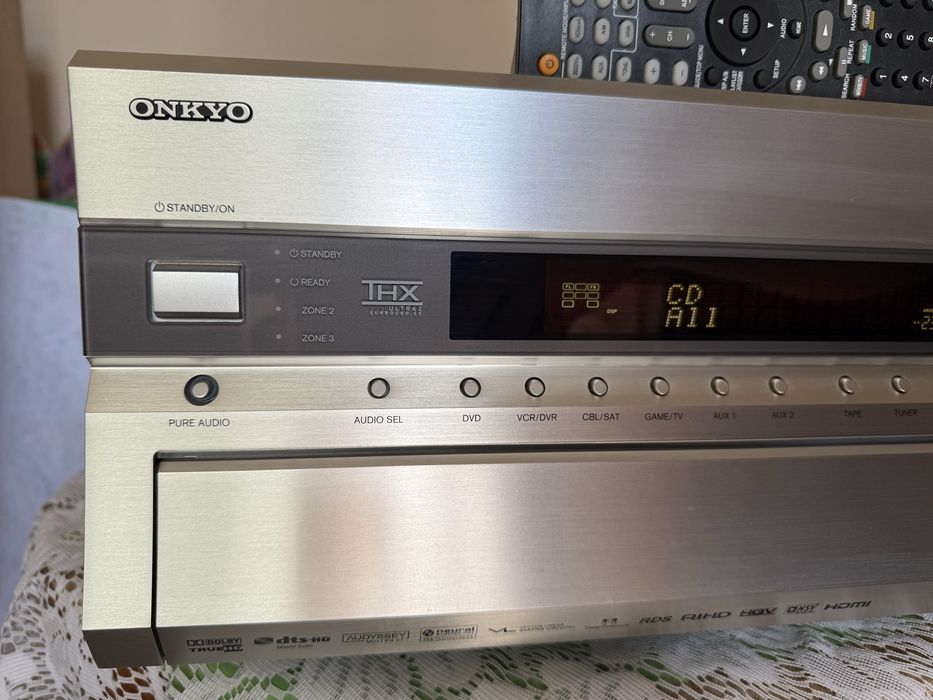 Onkyo TX-SR875 24 КГ мощен ресивър