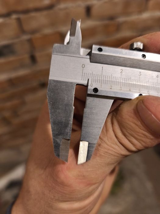 2 броя зимни гуми 175 / 65 / 14