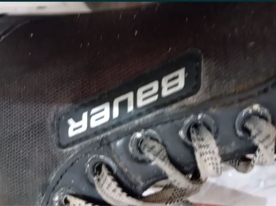 Vând patine second-hand