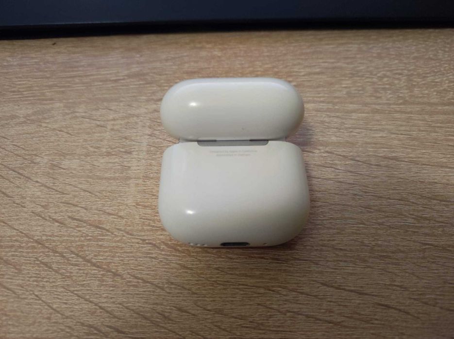 AirPods 4 ANC originale + factura MediaMarkt