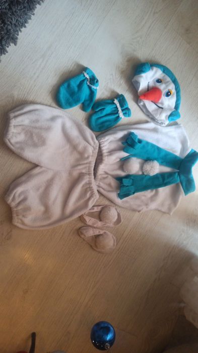 Новогодний костюм снеговика