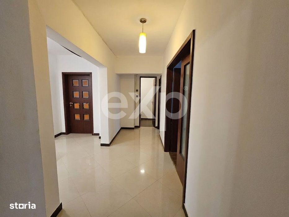 Apartament de vanzare 4 camere zona Nerva Traian — fotografia 3