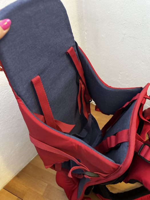 Туристическа раница за бебеносене