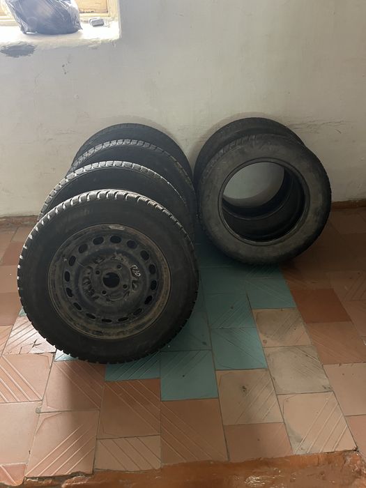 Продам резину с дисками