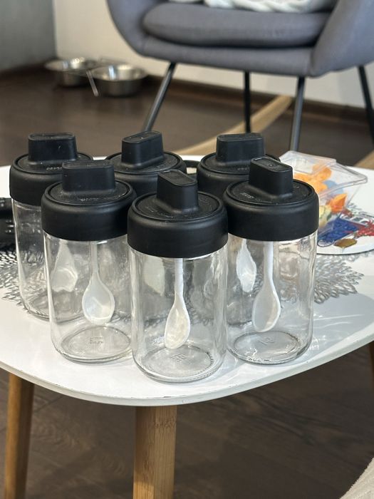 Комплект от 5 бурканчета с лъжички за подправки