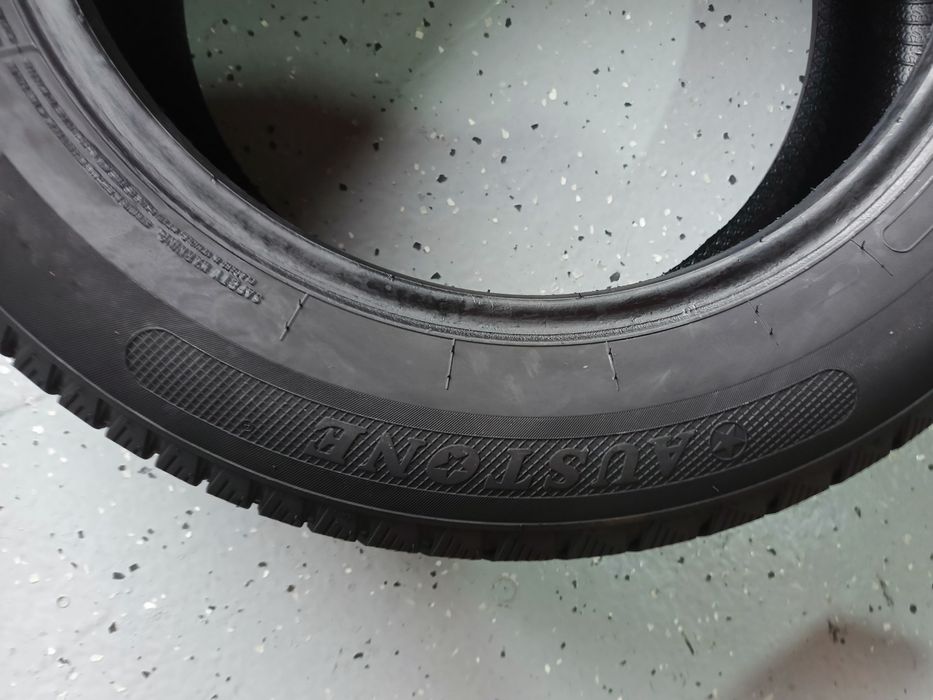 205.60.16 Ausone M+S Second-hand